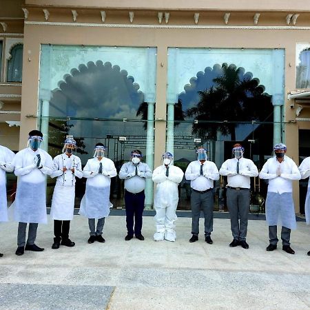 Hotel Lakend Udaipur Bagian luar foto
