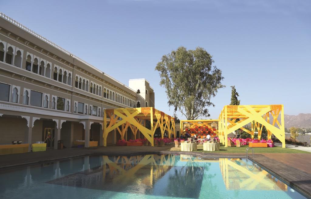 Hotel Lakend Udaipur Bagian luar foto