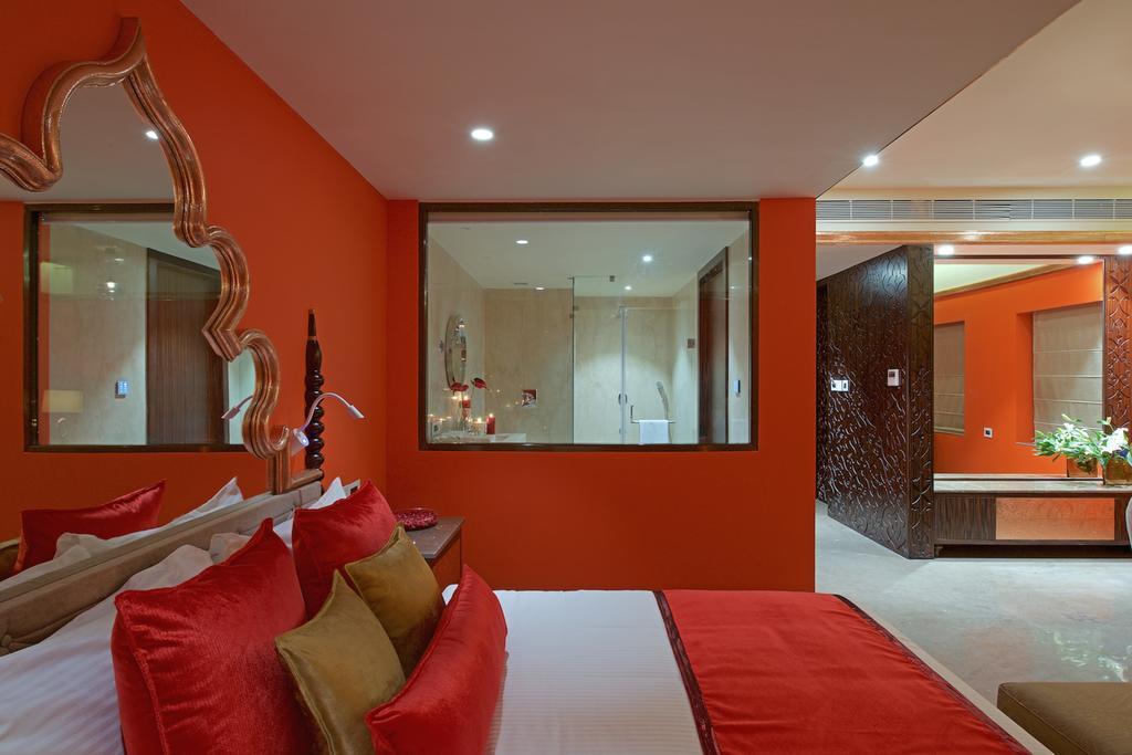 Hotel Lakend Udaipur Bagian luar foto