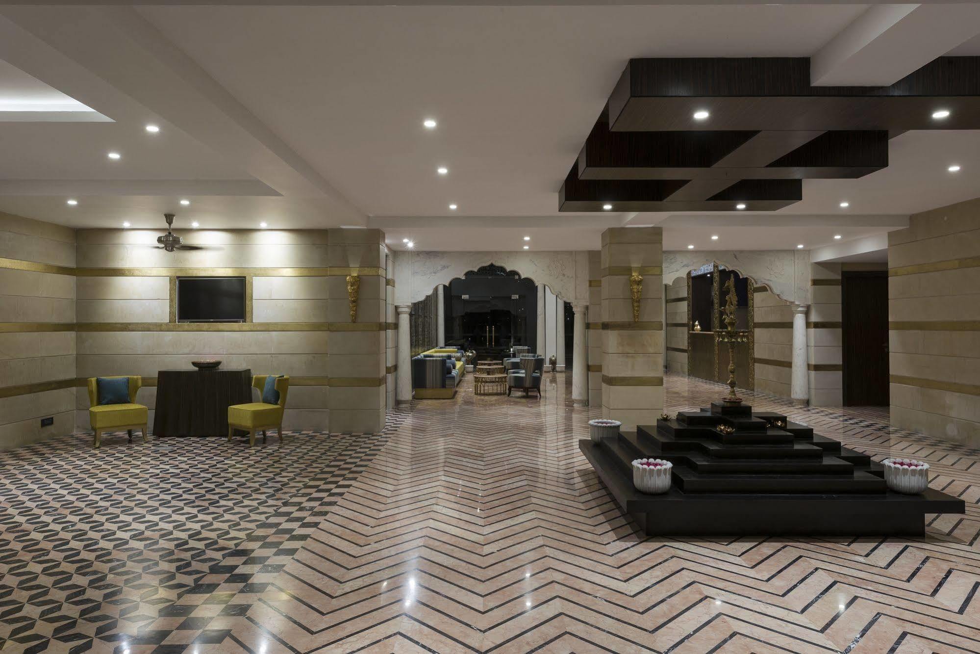 Hotel Lakend Udaipur Bagian luar foto